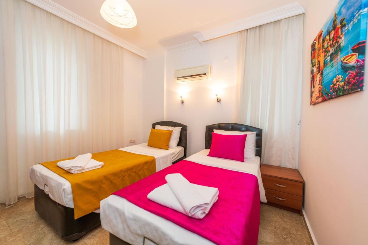 Villa Yasam Park - Luxury 8 Person - Fethiye Calis Beach 90Mt Bagian luar foto