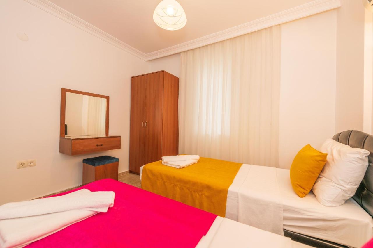 Villa Yasam Park - Luxury 8 Person - Fethiye Calis Beach 90Mt Bagian luar foto
