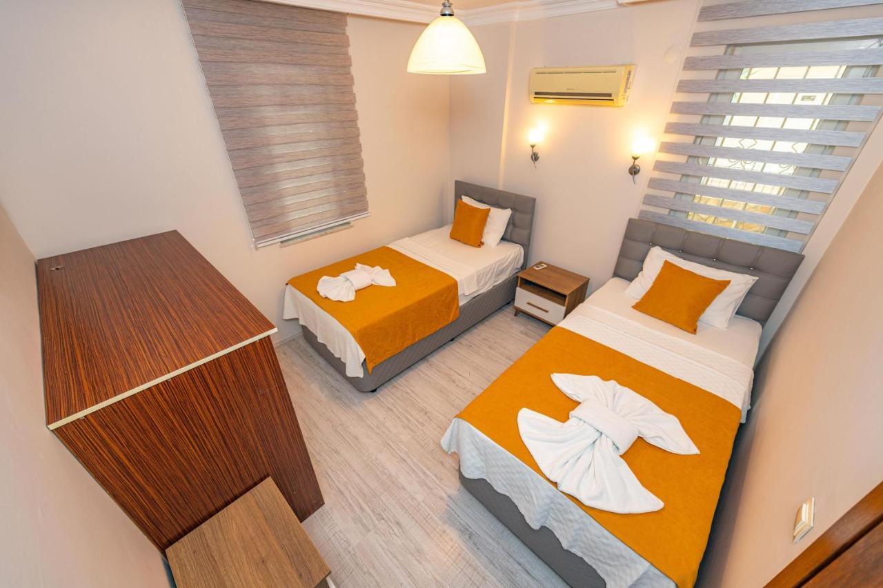 Villa Yasam Park - Luxury 8 Person - Fethiye Calis Beach 90Mt Bagian luar foto